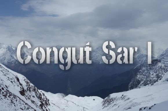 Congut Sar I: A Modern Display Font for Bold Creativity